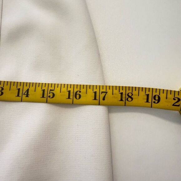 WHBM White Ruffled Sheath Dress Sz 4 LWD, Wedding, Cocktail Party, Elegant - Picture 12 of 15